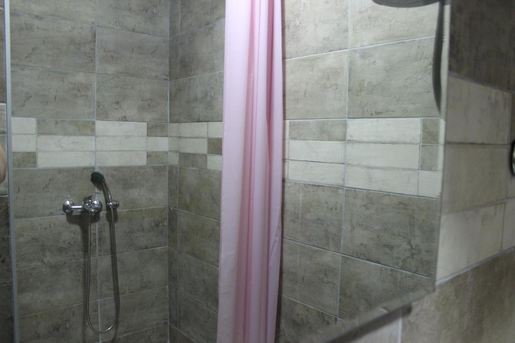 Rea Apartmants Apart Otel